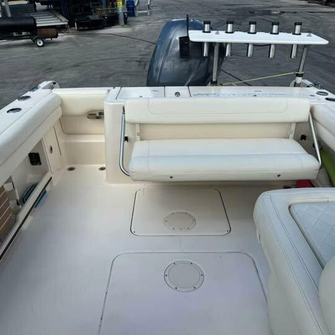 23ft Grady White Yacht For Sale