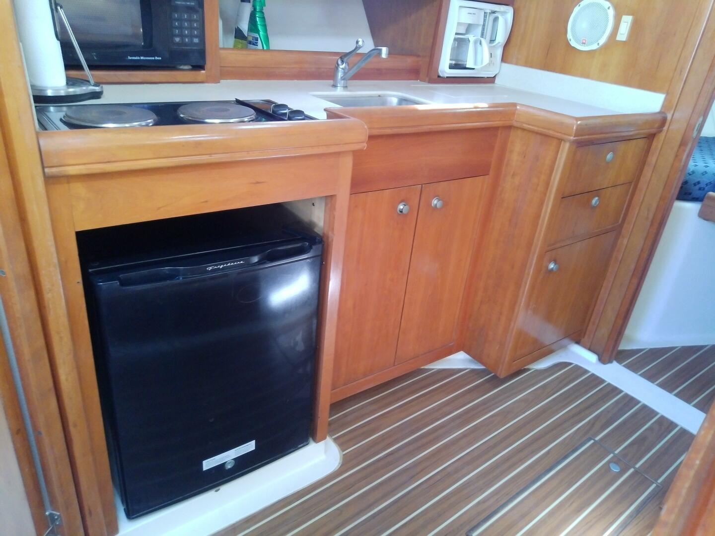 Dolce Far Niente  34ft Mainship Yacht For Sale