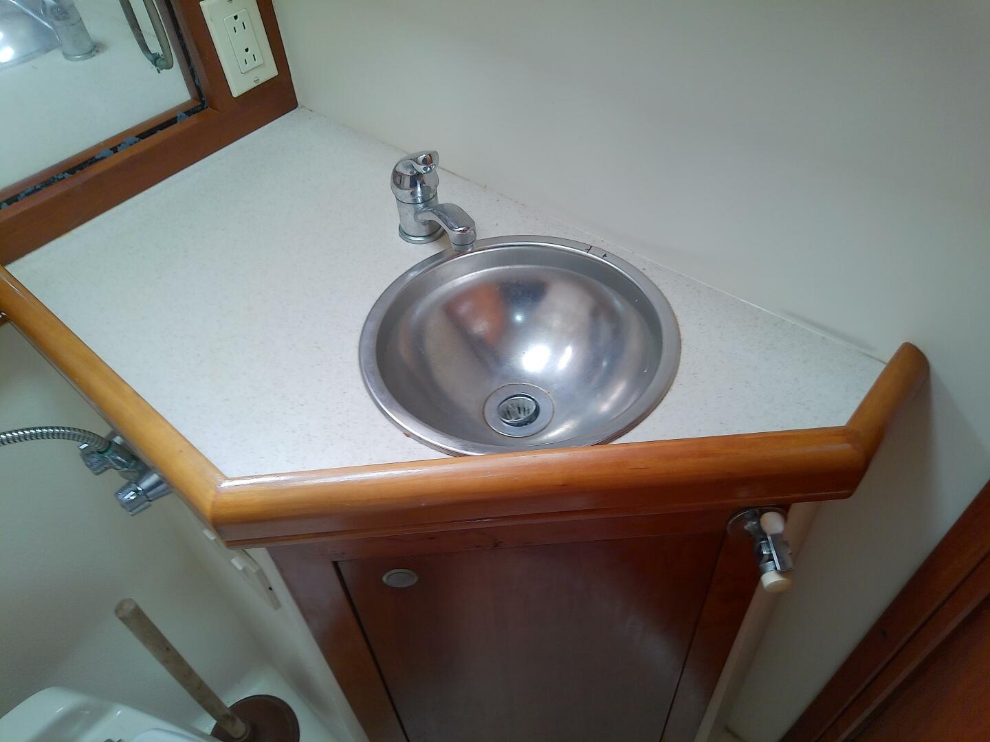 Dolce Far Niente  34ft Mainship Yacht For Sale