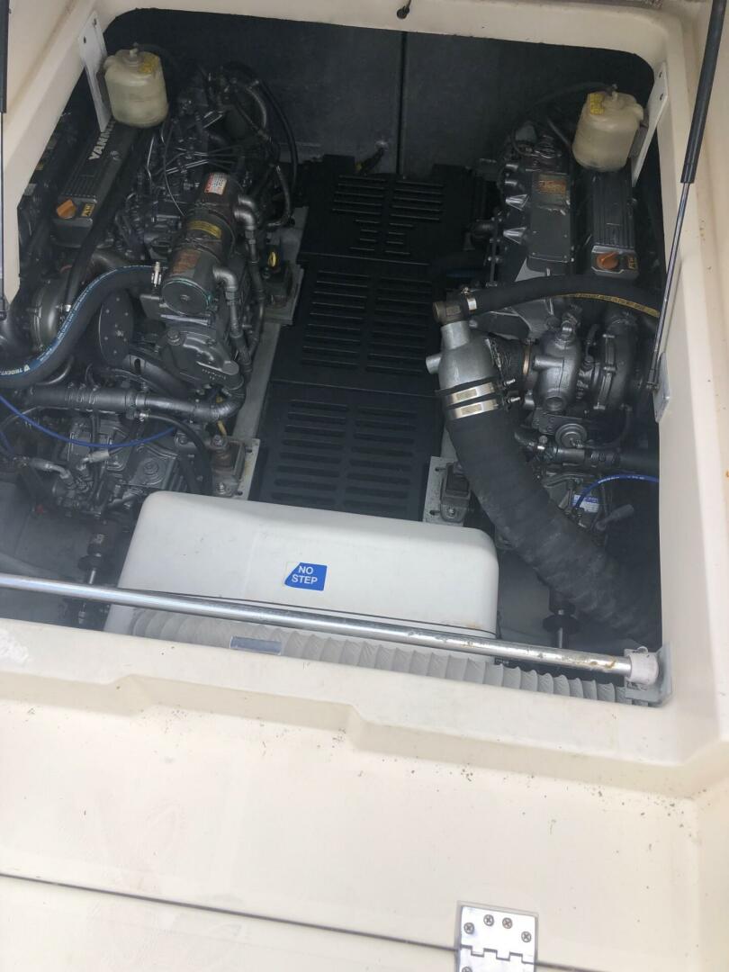 Dolce Far Niente  34ft Mainship Yacht For Sale