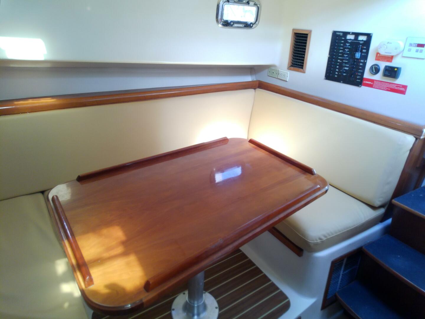 Dolce Far Niente  34ft Mainship Yacht For Sale