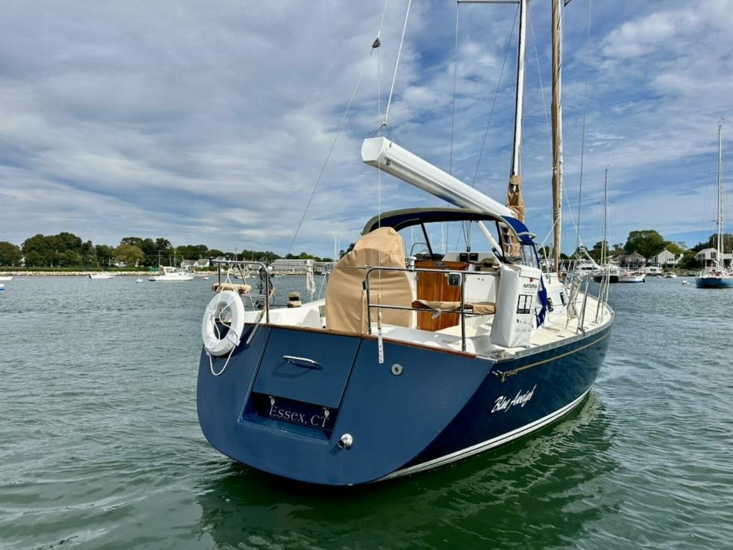 Tartan 345 For Sale