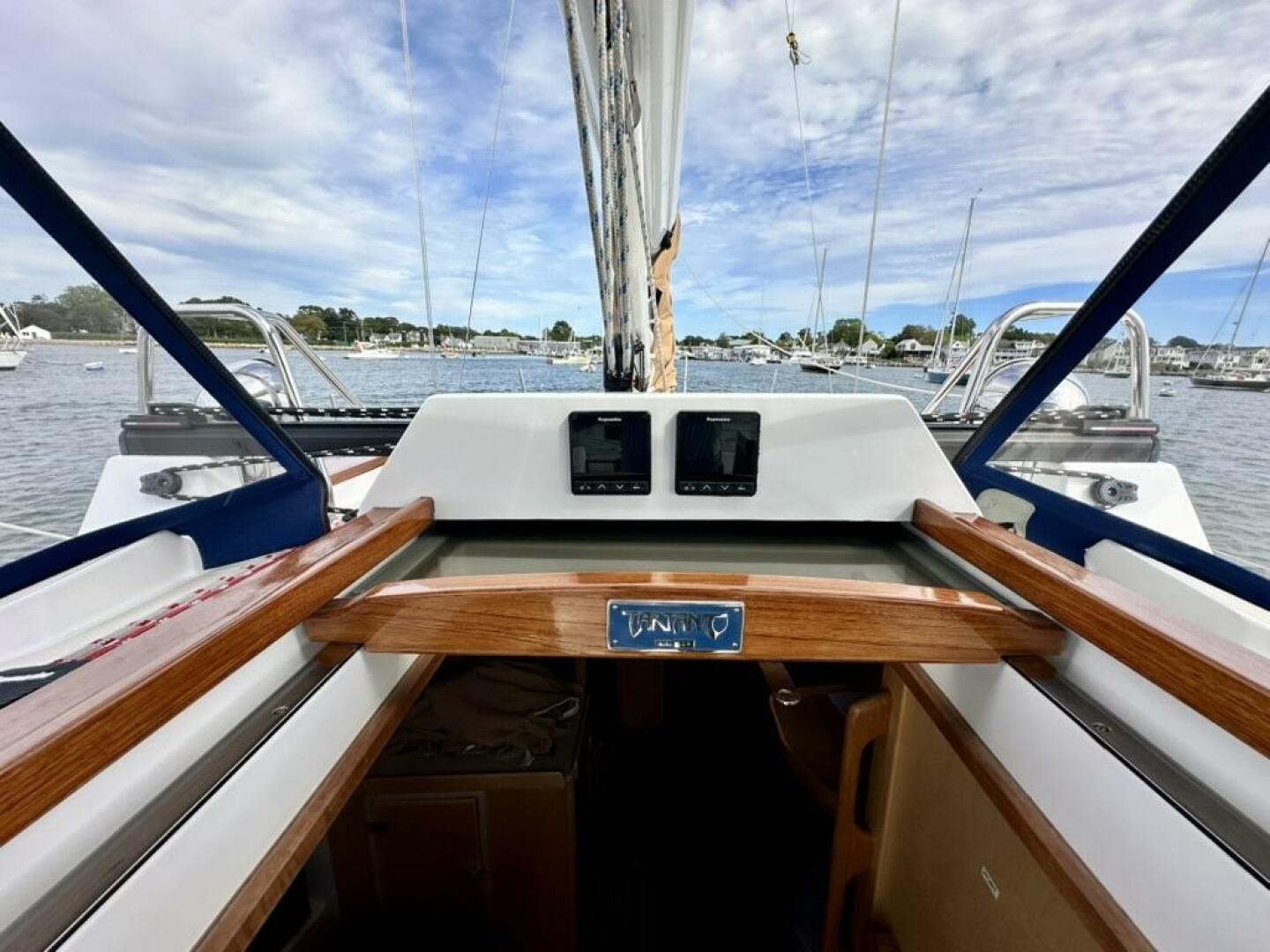 Tartan 345 For Sale
