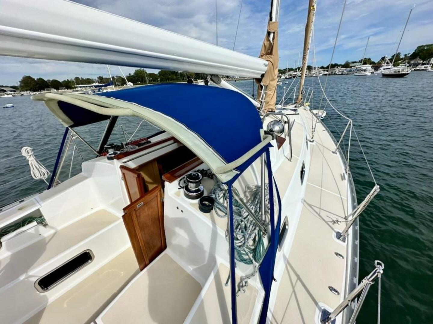 Tartan 345 For Sale