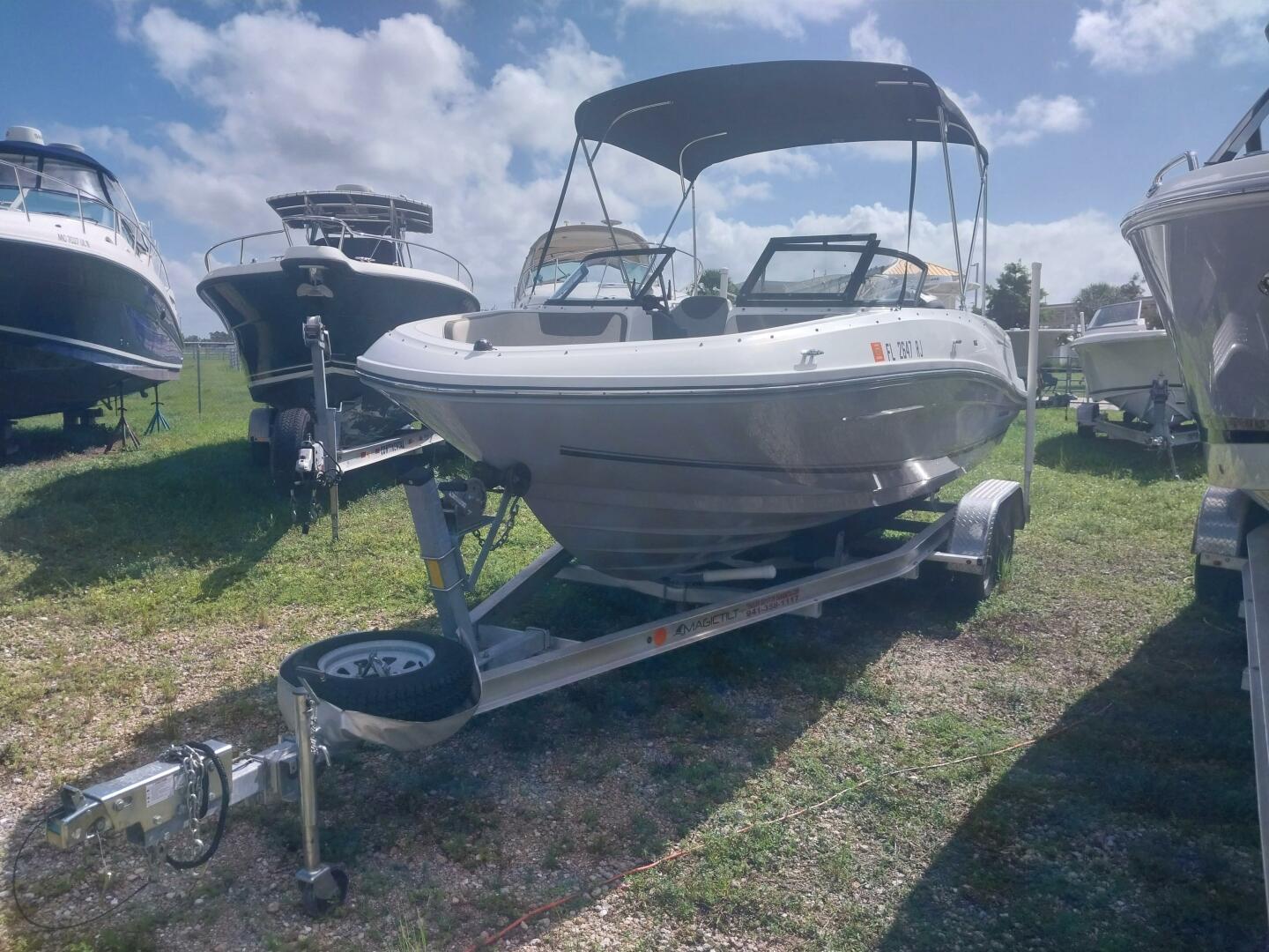 20ft Bayliner Yacht For Sale
