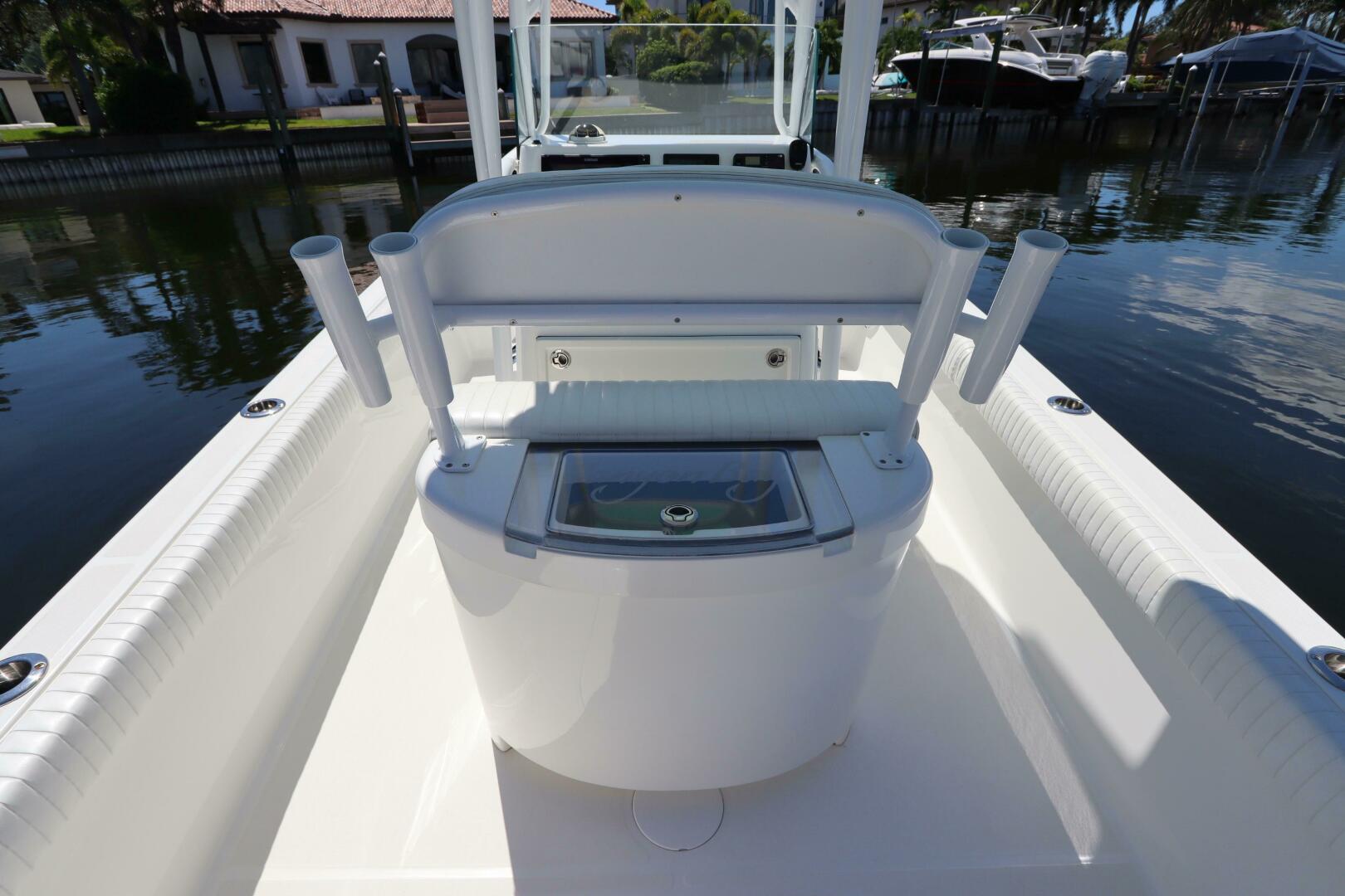 24ft Canyon Bay Yacht For Sale