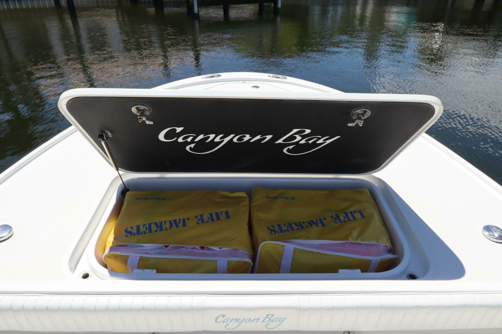 24ft Canyon Bay Yacht For Sale