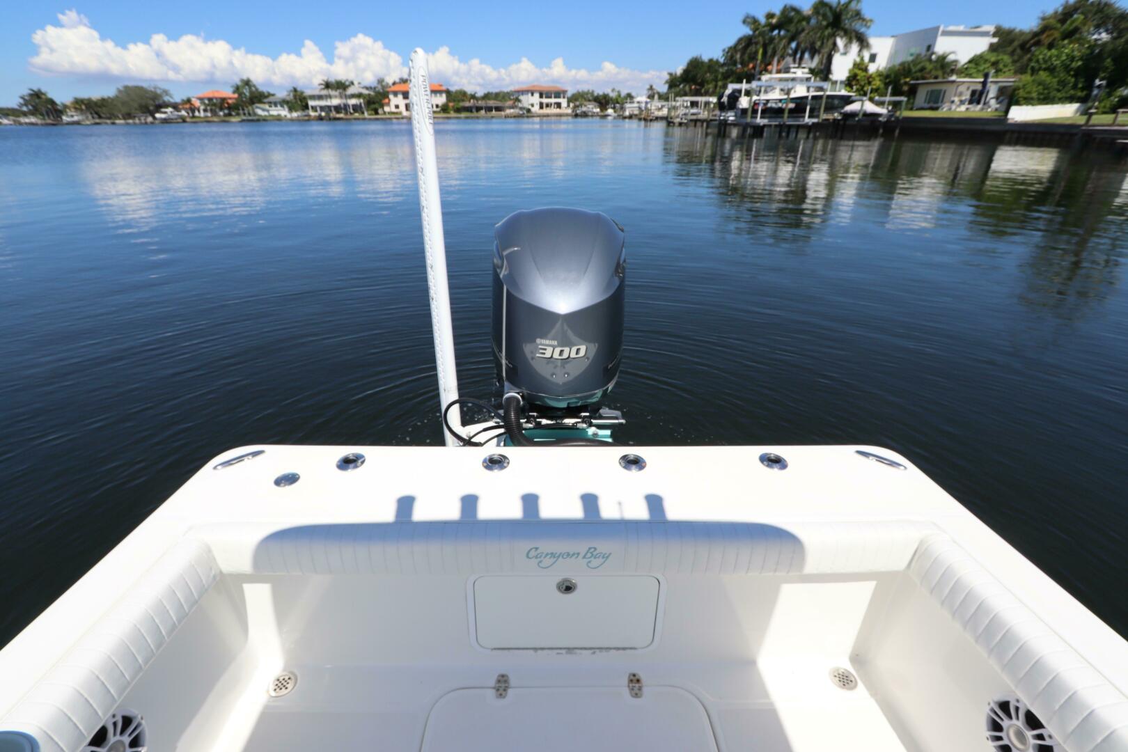 24ft Canyon Bay Yacht For Sale