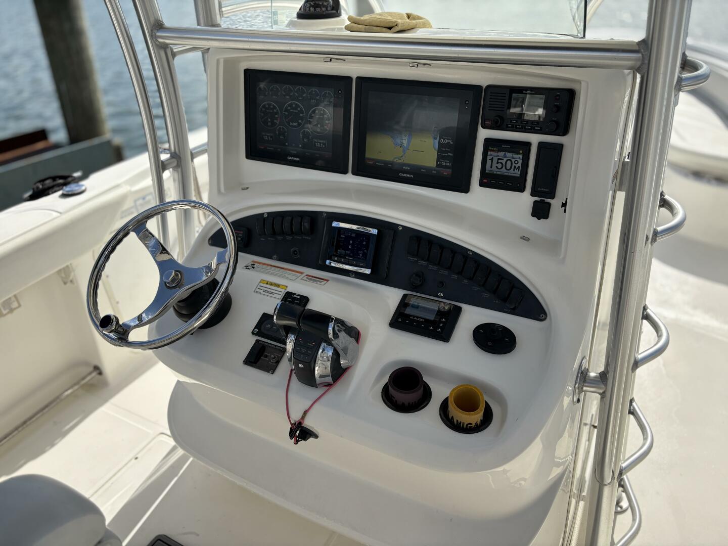 32ft Boston Whaler Yacht For Sale