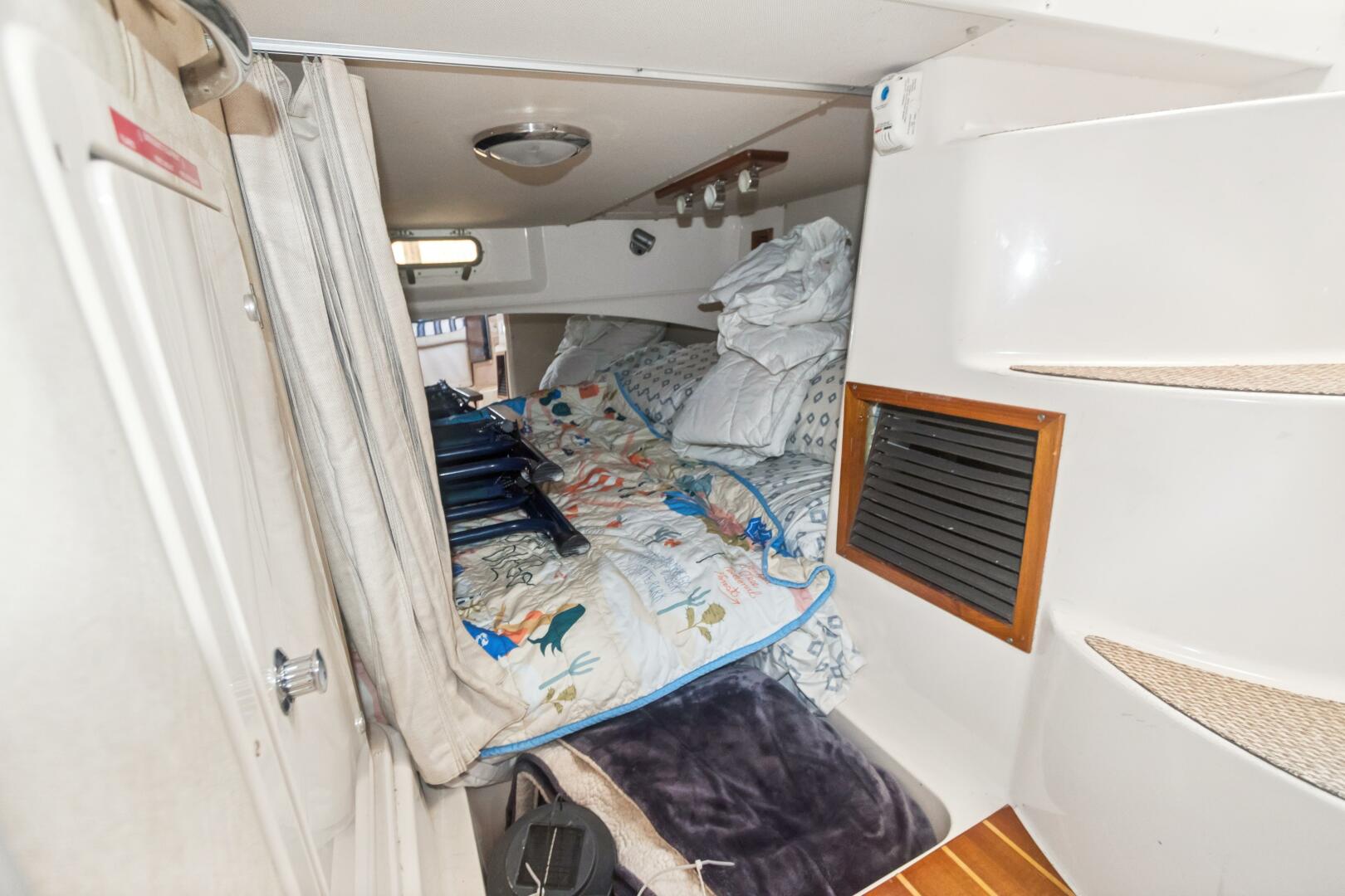 2006 Grady-White 330 Express - POLE POSITION