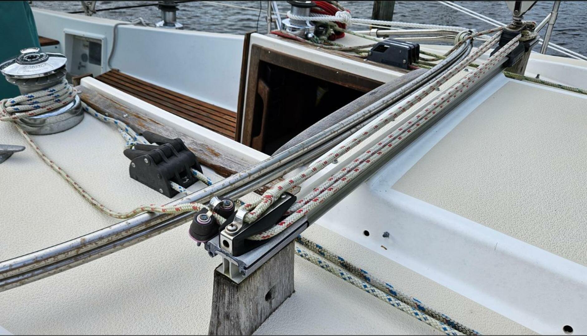 Cloudburst 37ft Tartan Yacht For Sale Cloudburst 37ft Tartan Yacht For Sale