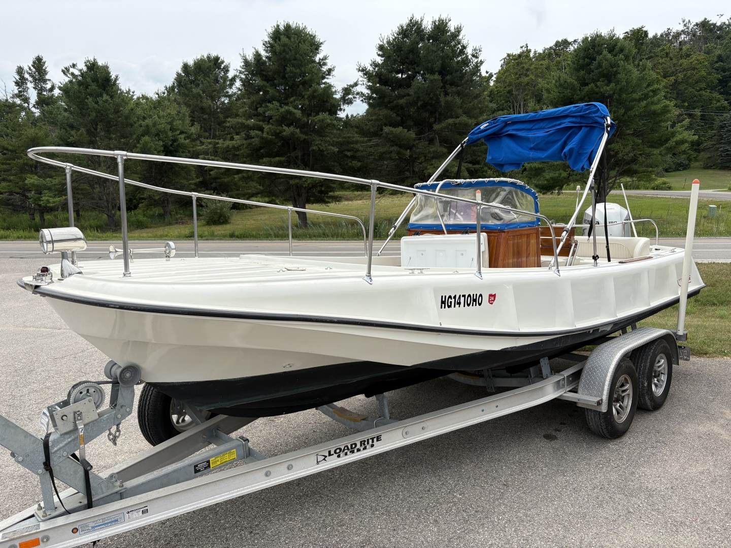21ft Boston Whaler Yacht For Sale