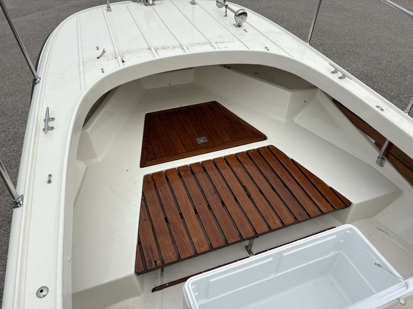 21ft Boston Whaler Yacht For Sale