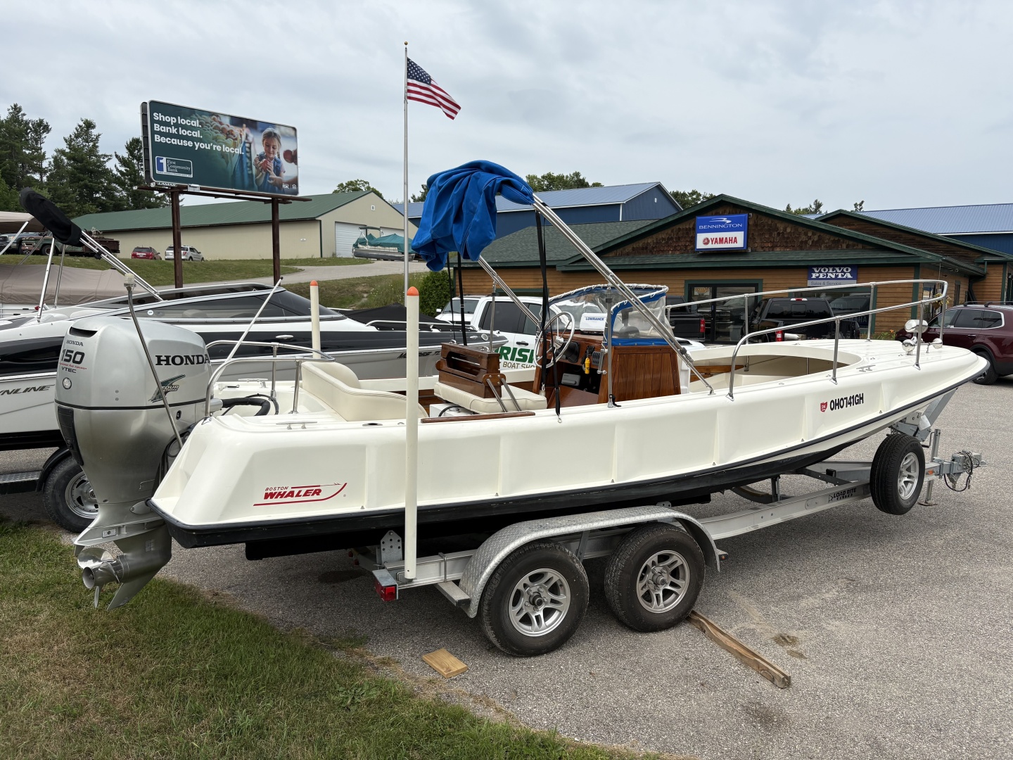 21ft Boston Whaler Yacht For Sale