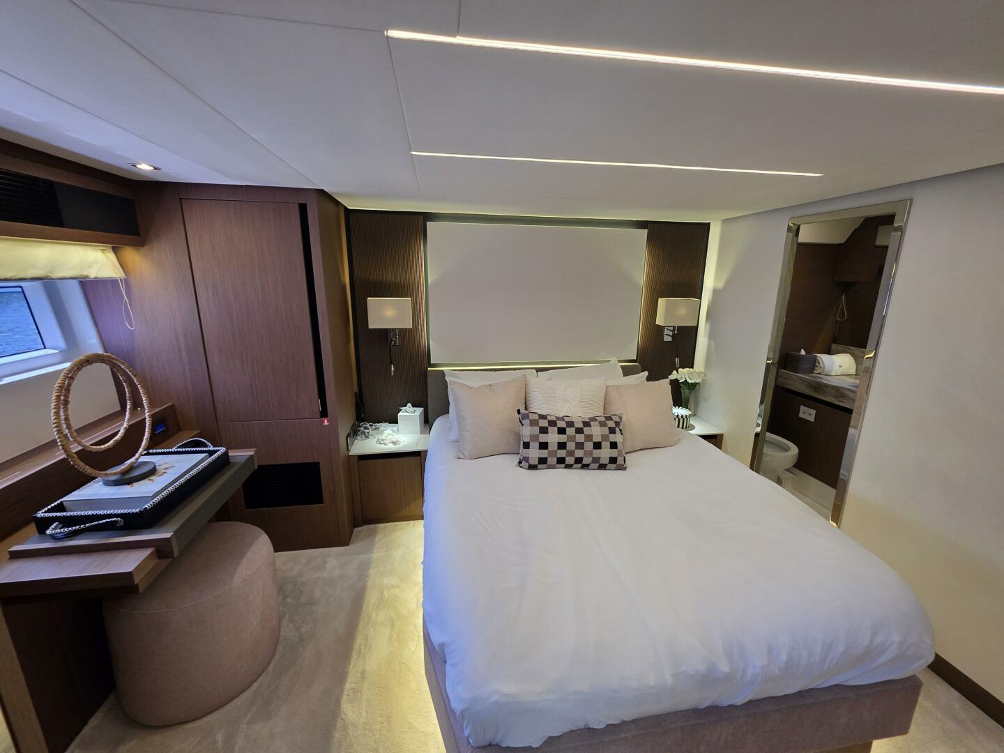 71ft Prestige Yacht For Sale