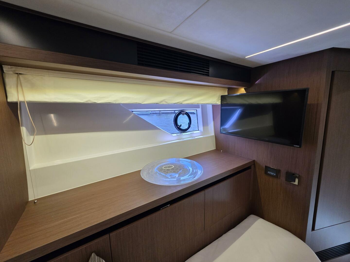 71ft Prestige Yacht For Sale