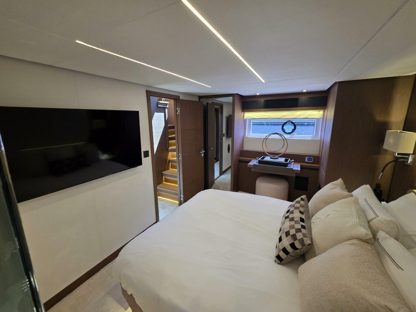 71ft Prestige Yacht For Sale