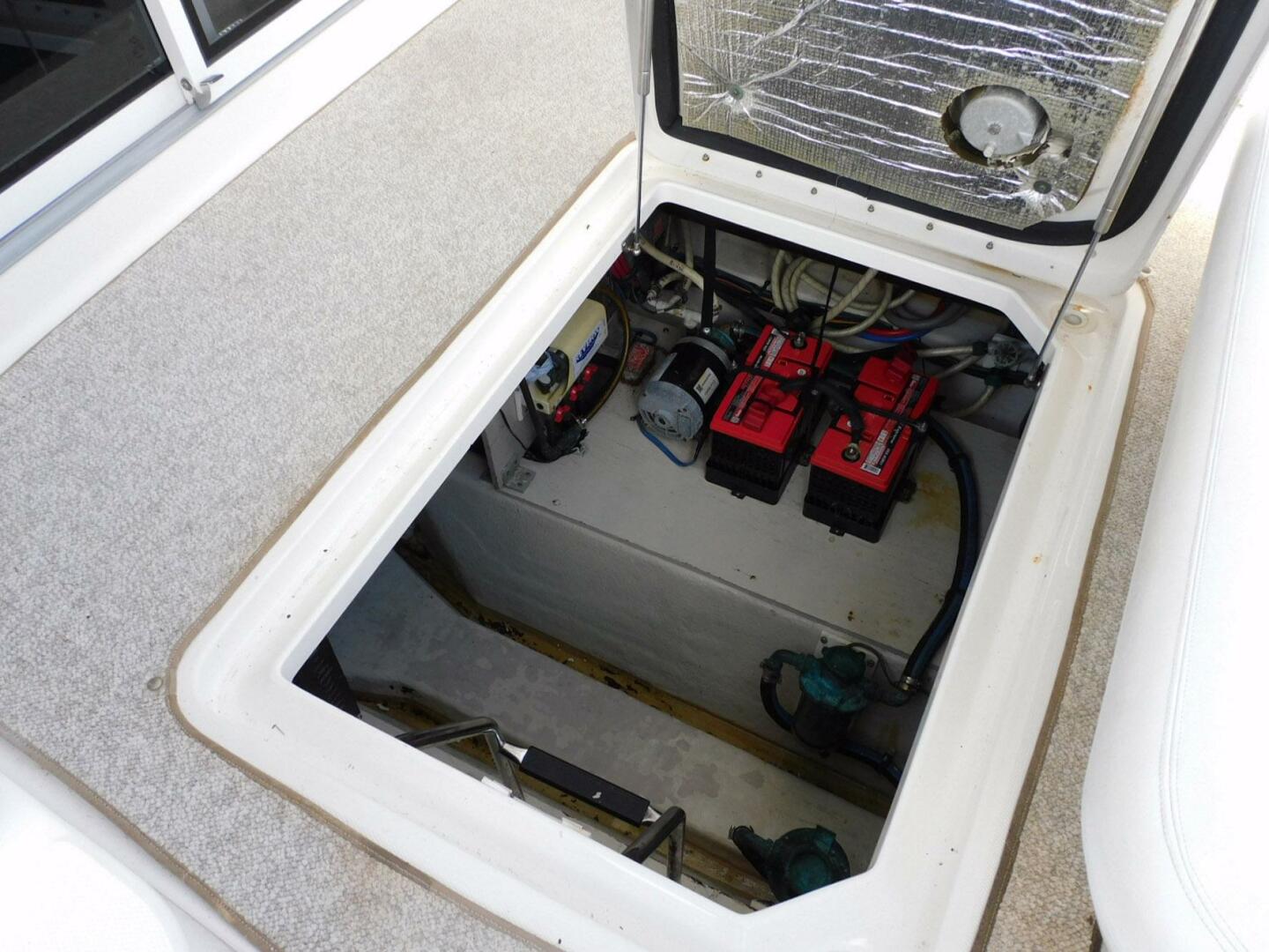 Full Deck 44ft Sea Ray Yacht For Sale