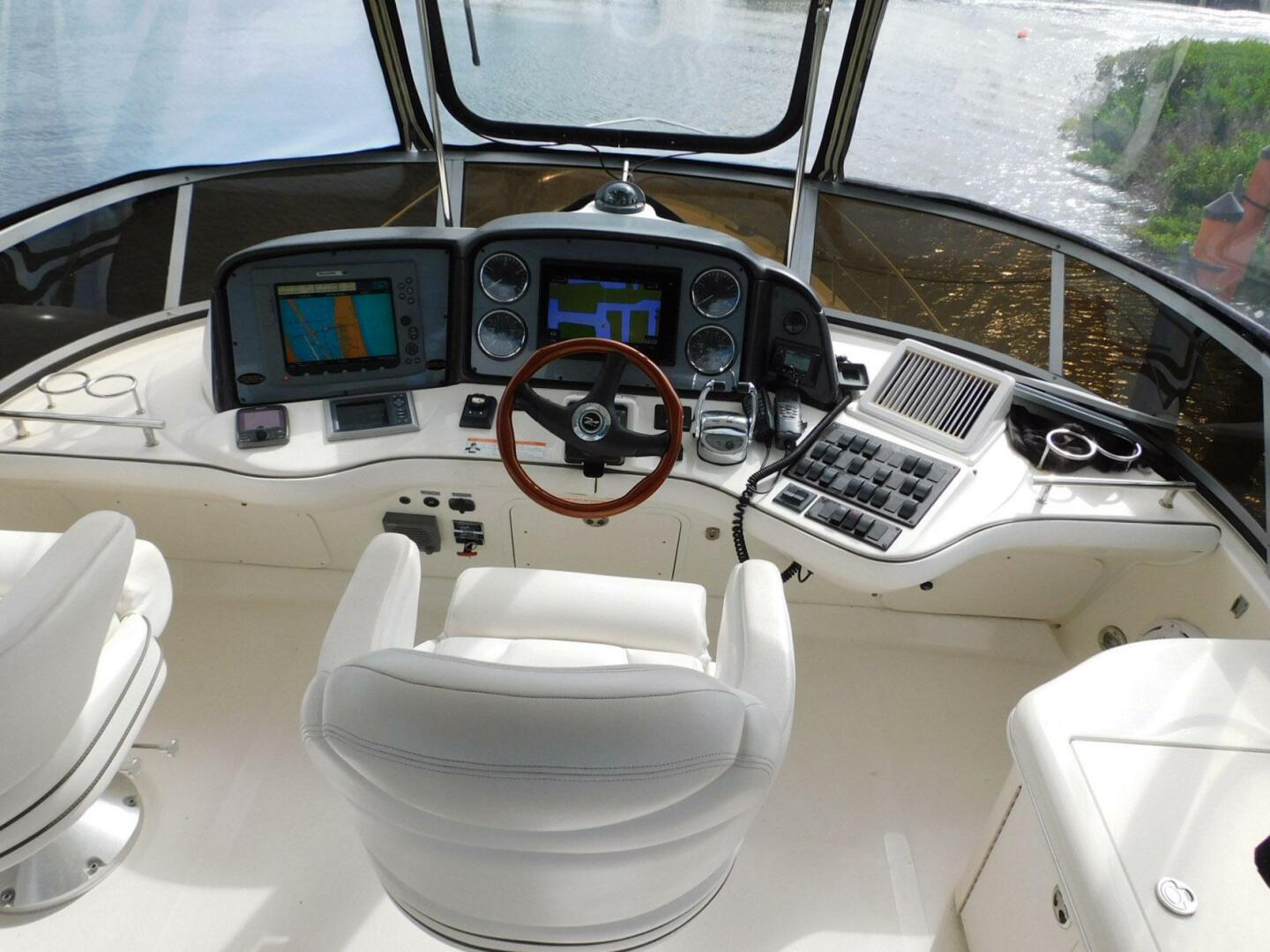 Full Deck 44ft Sea Ray Yacht For Sale
