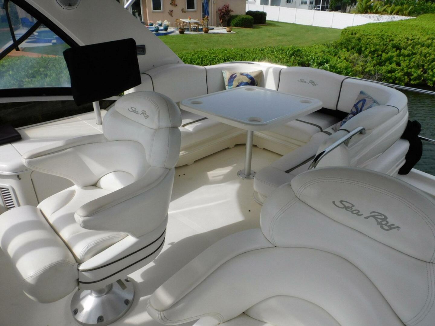 Full Deck 44ft Sea Ray Yacht For Sale