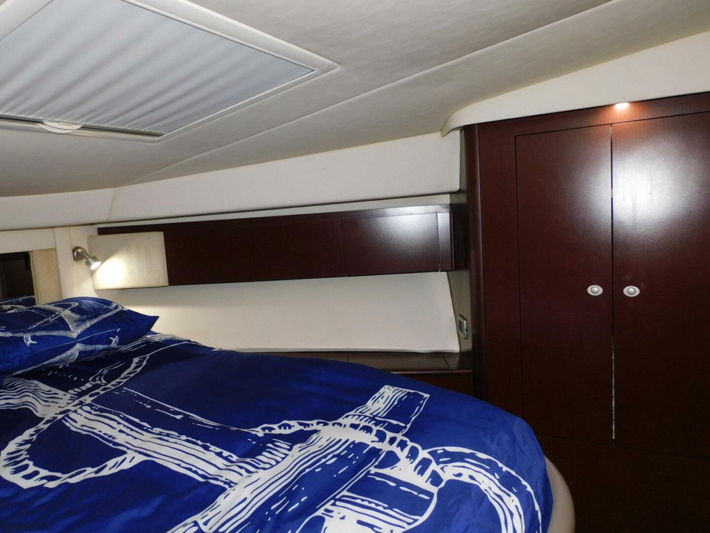 Full Deck 44ft Sea Ray Yacht For Sale