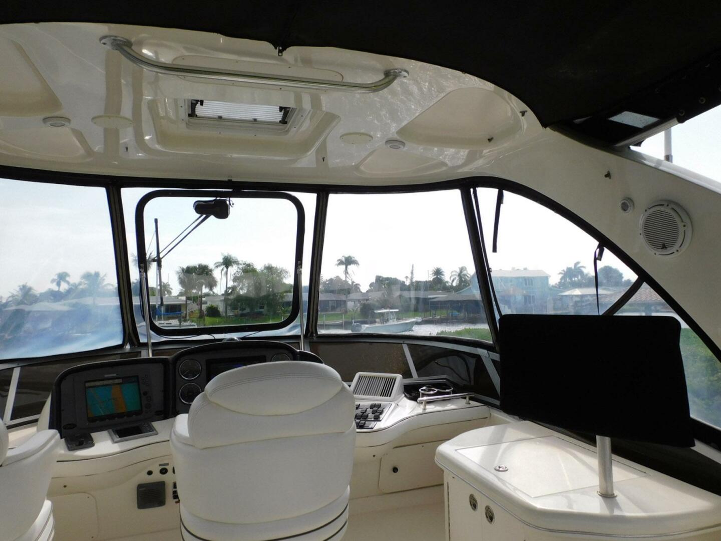 Full Deck 44ft Sea Ray Yacht For Sale