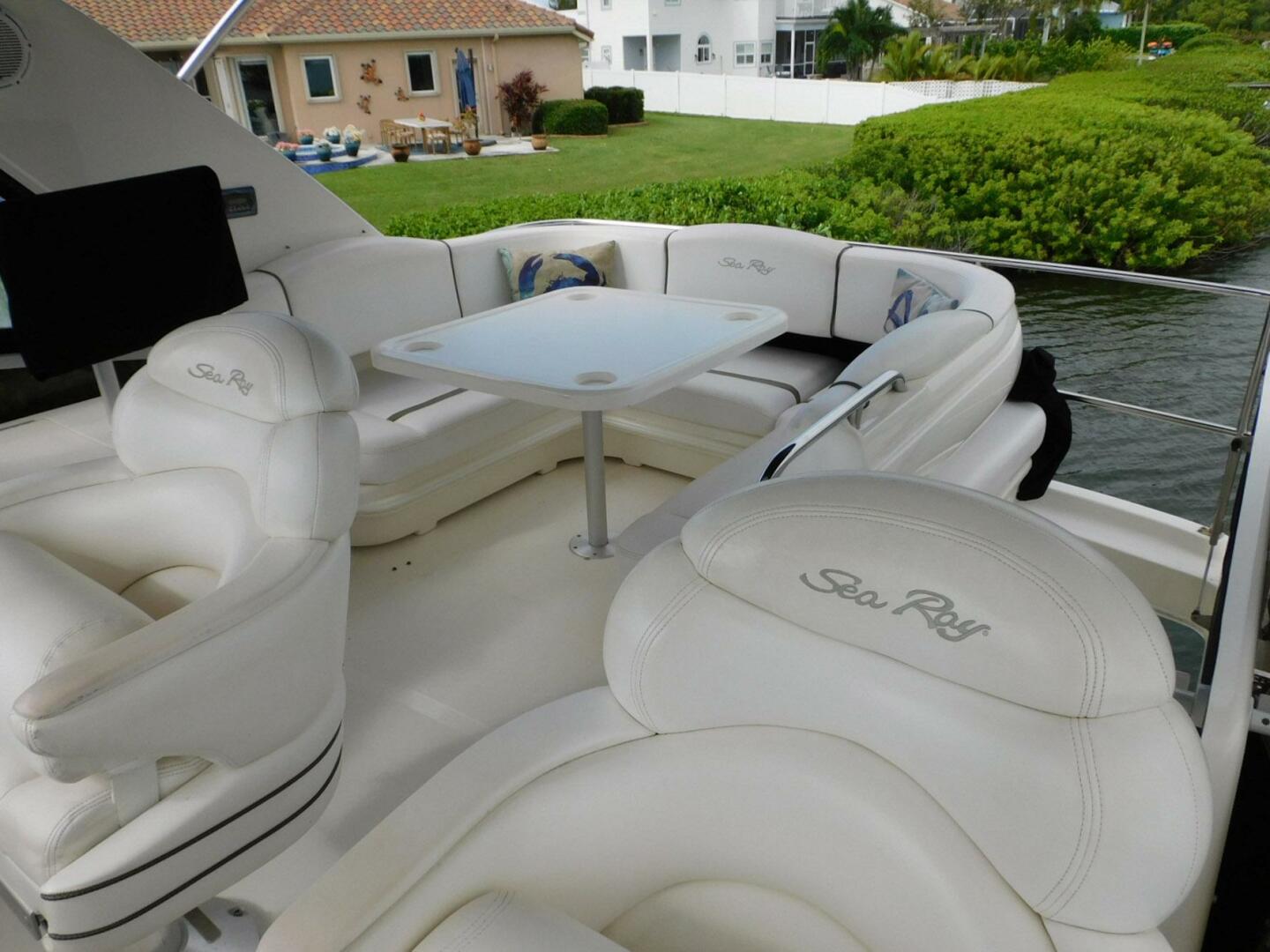 Full Deck 44ft Sea Ray Yacht For Sale