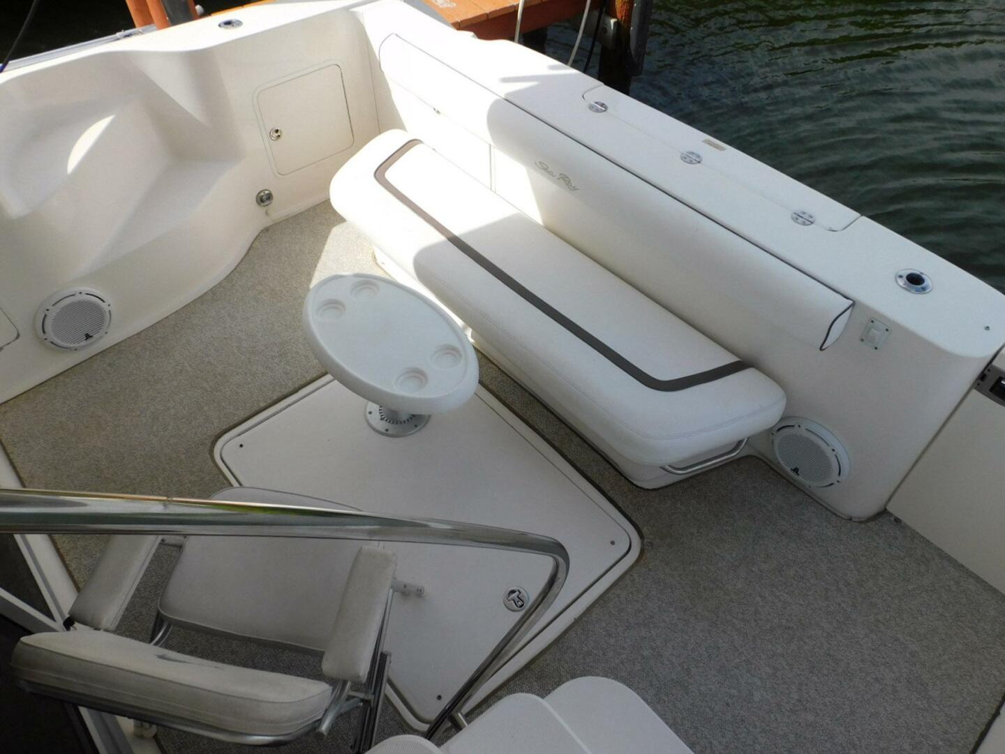 Full Deck 44ft Sea Ray Yacht For Sale