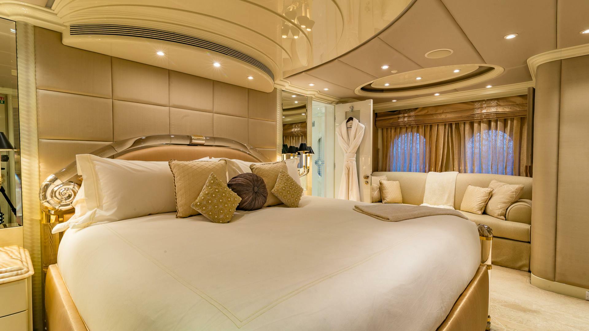 I LOVE THIS BOAT 145ft Christensen Yacht For Sale I LOVE THIS BOAT 145ft Christensen Yacht For Sale