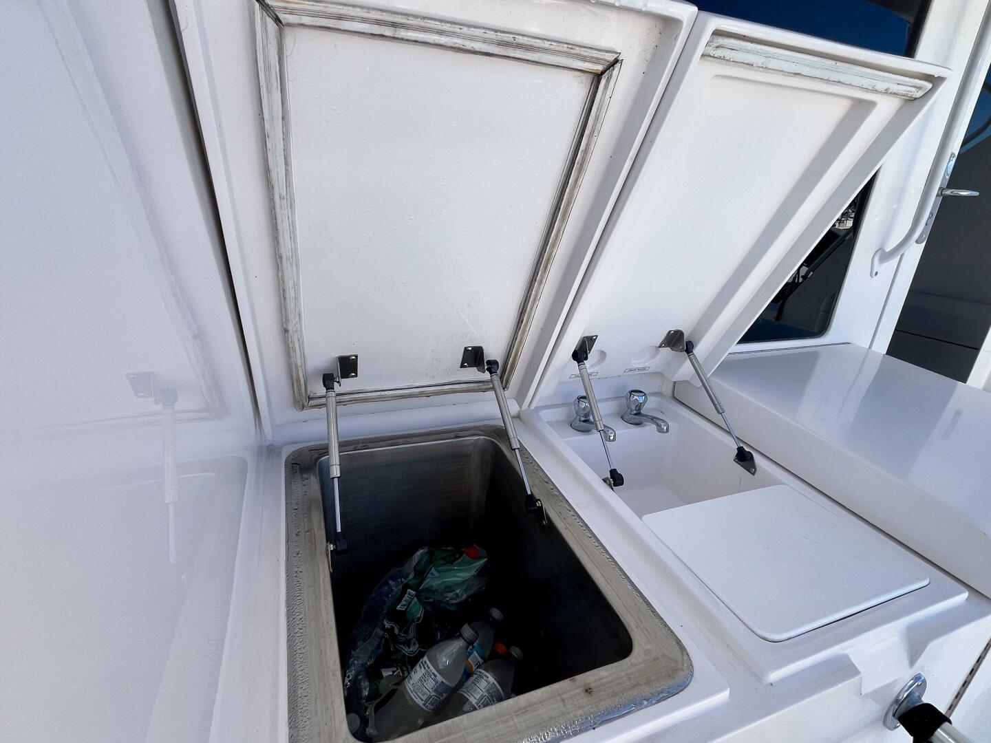 Fun Bunch 39ft Bertram Yacht For Sale