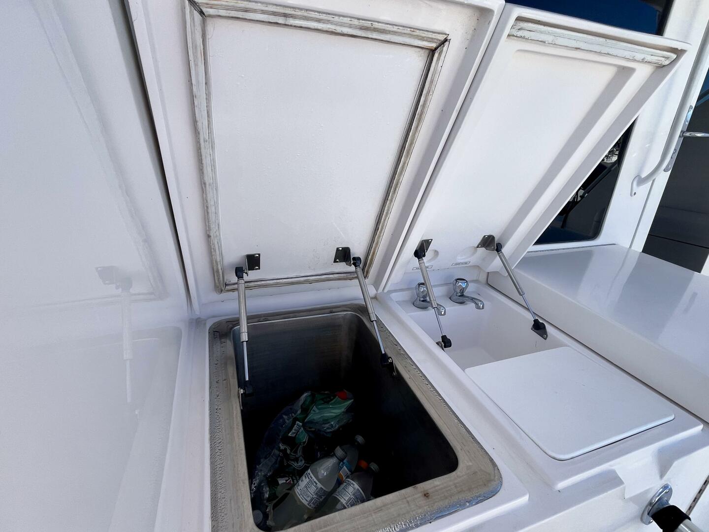 Fun Bunch 39ft Bertram Yacht For Sale