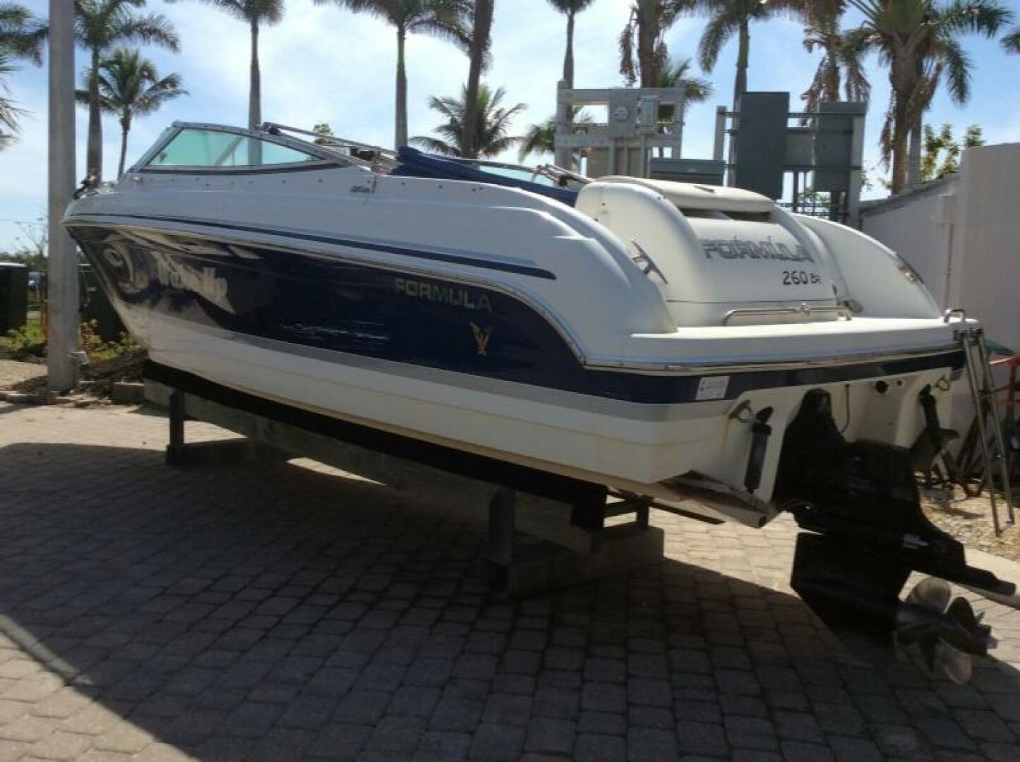 26ft Formula Yacht For Sale