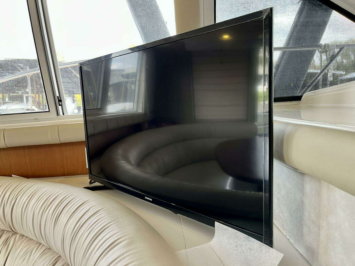 GALYA 36ft Silverton Yacht For Sale GALYA 36ft Silverton Yacht For Sale