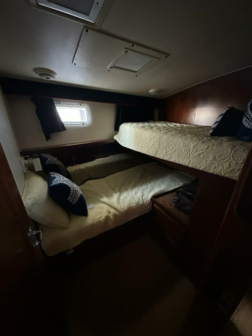 Summer Shack 48ft Hatteras Yacht For Sale
