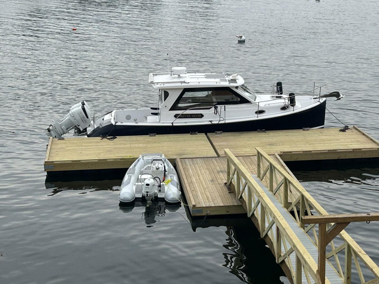 Forever Moor 34ft True North Yacht For Sale