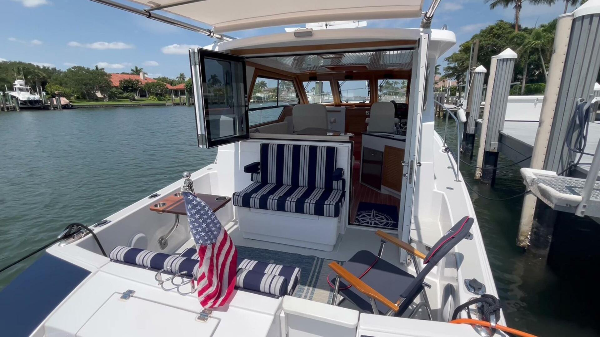 Forever Moor 34ft True North Yacht For Sale