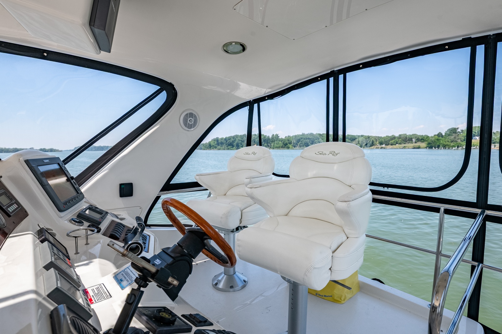 Sea Ray 480 Sedan Bridge — Why Knot - Photo 51
