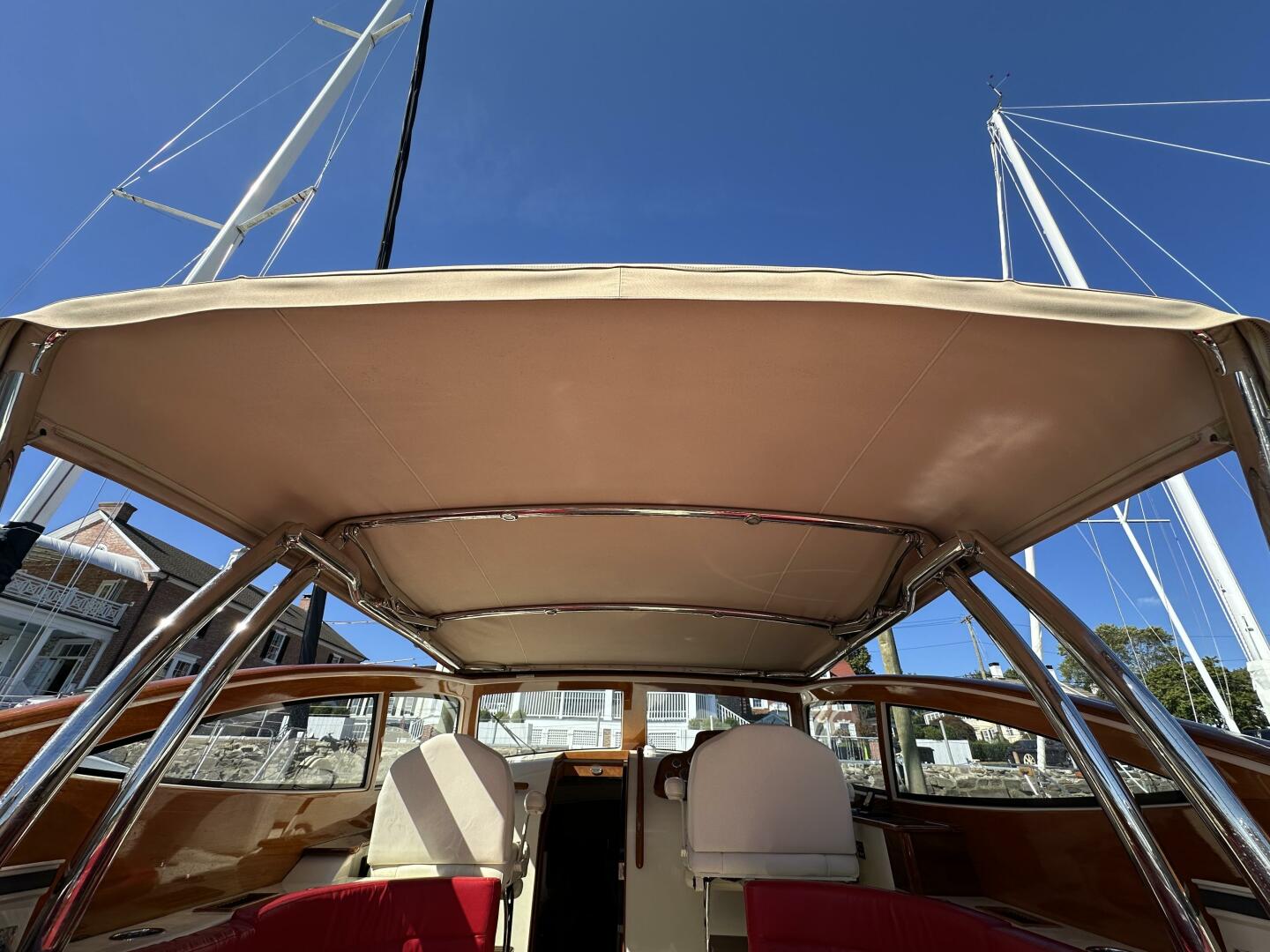 LIR 38ft Hinckley Yacht For Sale