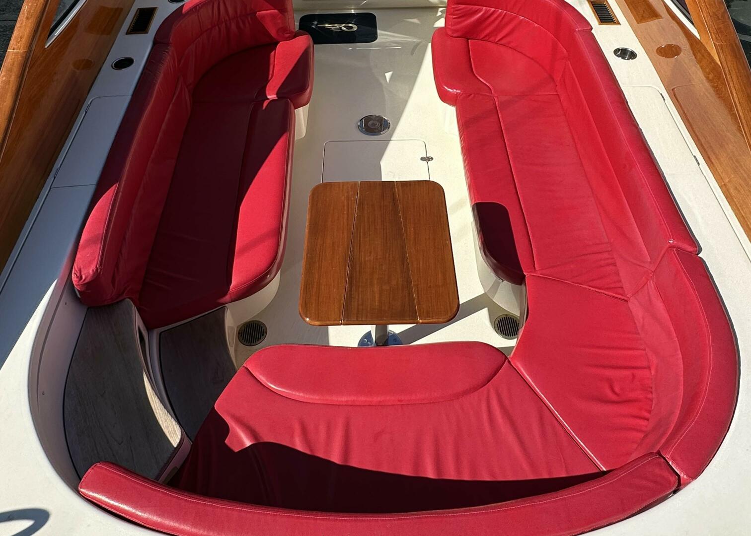 LIR 38ft Hinckley Yacht For Sale