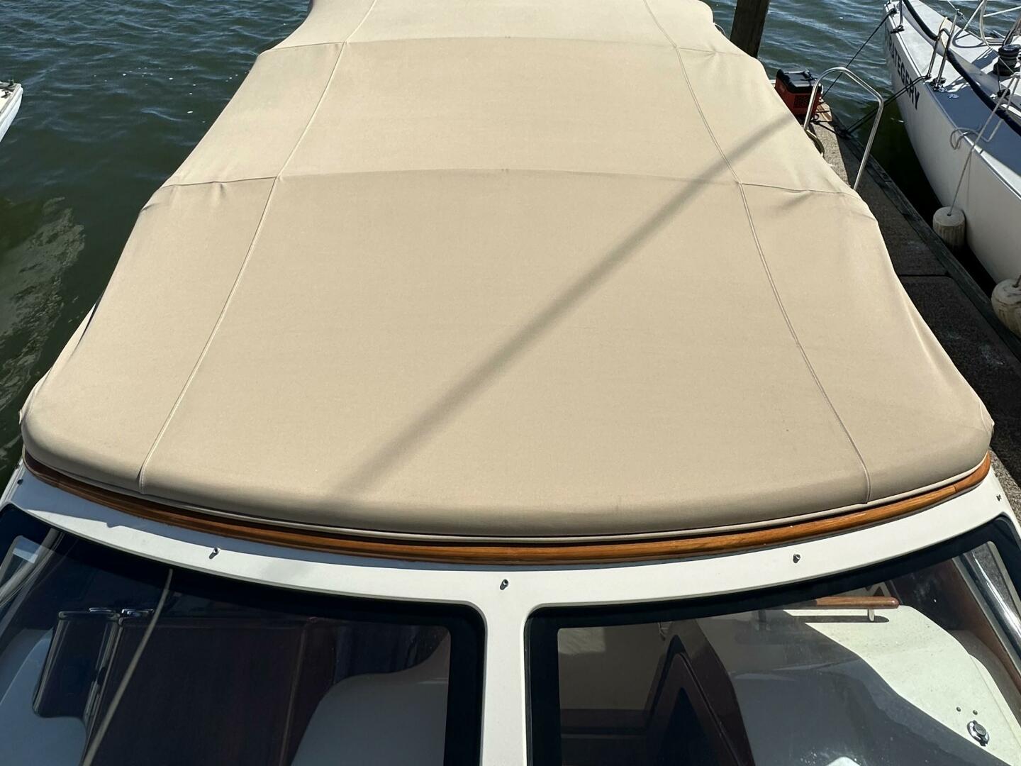 LIR 38ft Hinckley Yacht For Sale