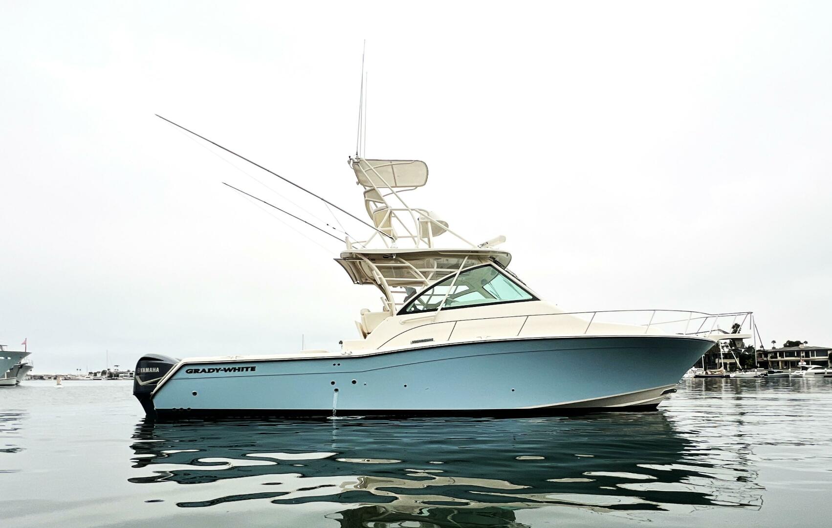 BE CHUMMING 37ft Grady White Yacht For Sale