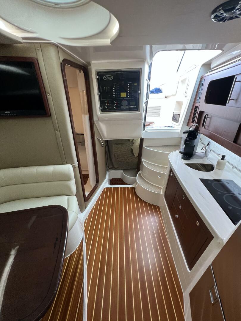 BE CHUMMING 37ft Grady White Yacht For Sale