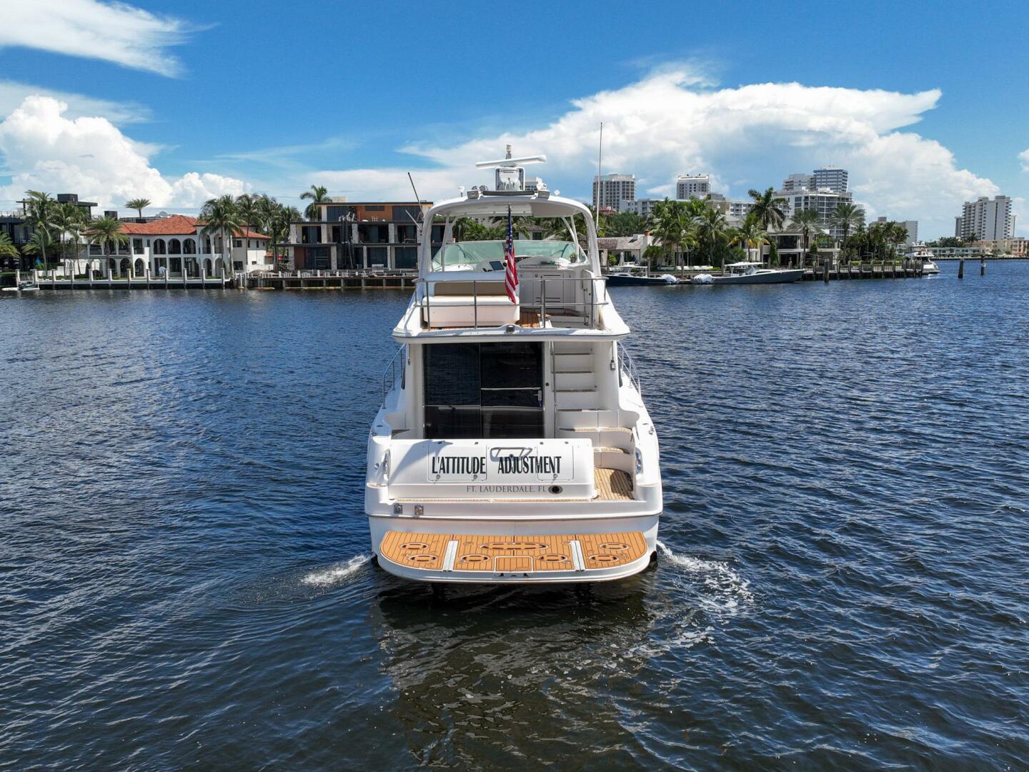 L ATTITUDE ADJUSTMENT 54ft Sea Ray Yacht For Sale