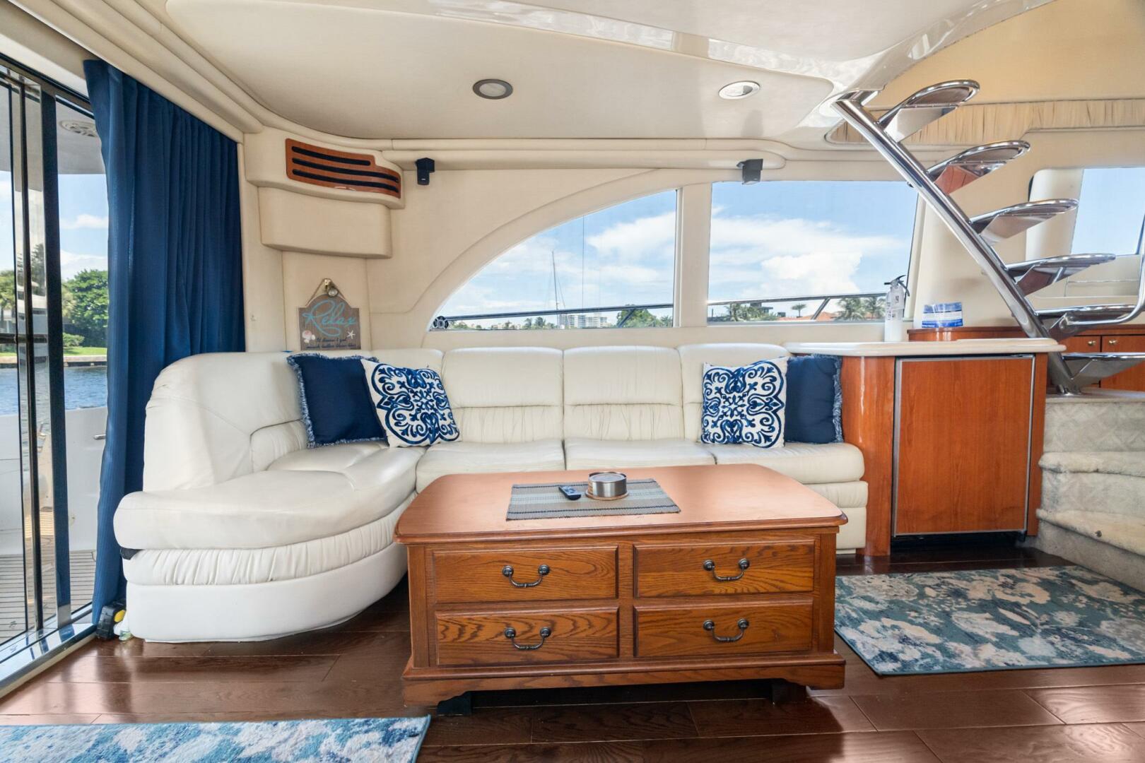 L ATTITUDE ADJUSTMENT 54ft Sea Ray Yacht For Sale