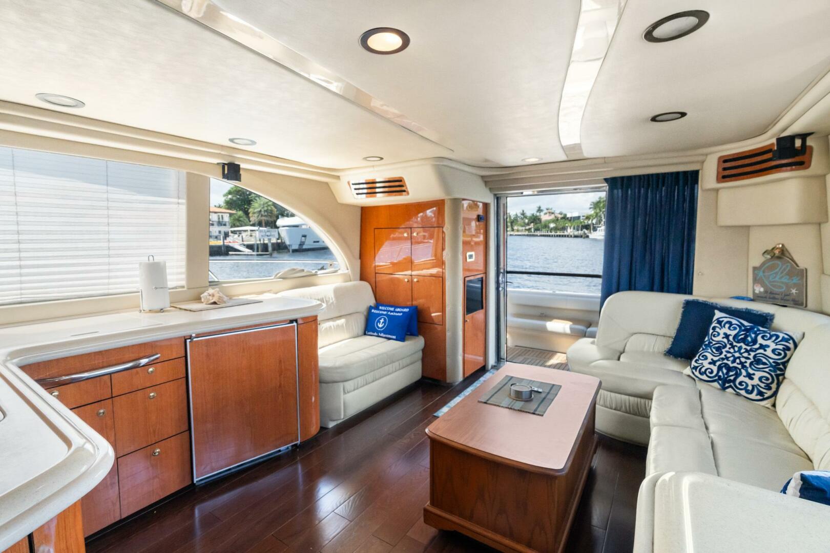 L ATTITUDE ADJUSTMENT 54ft Sea Ray Yacht For Sale