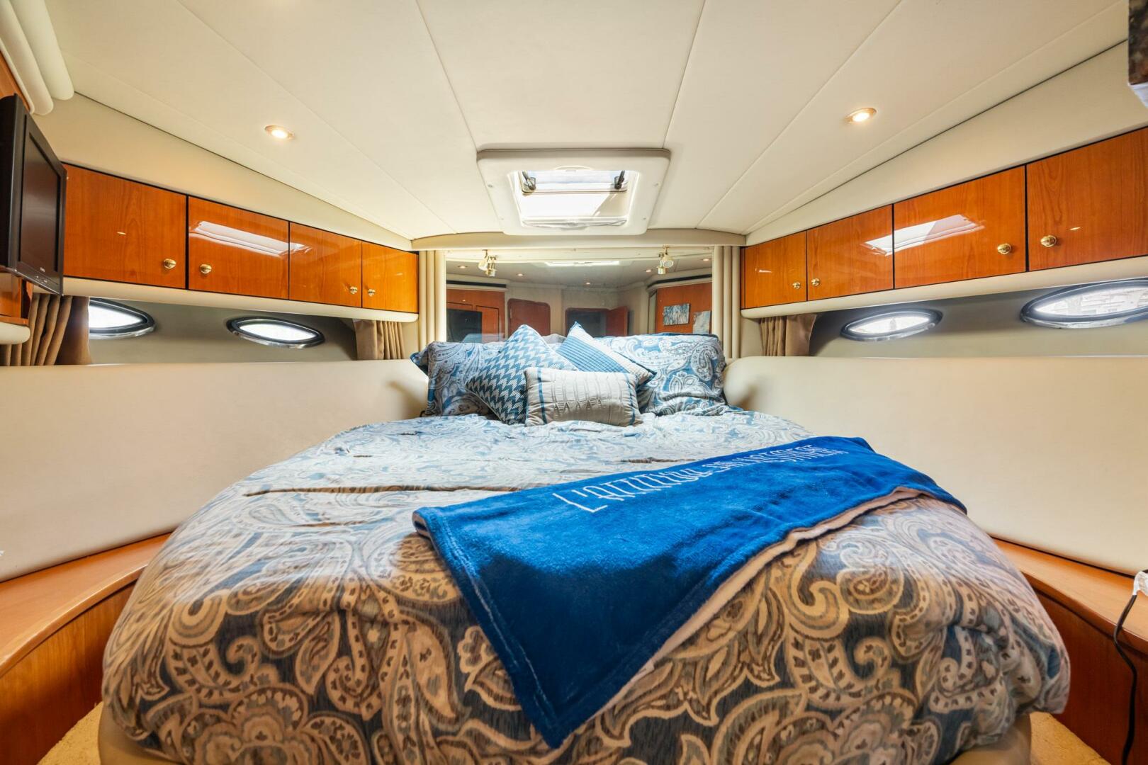 L ATTITUDE ADJUSTMENT 54ft Sea Ray Yacht For Sale