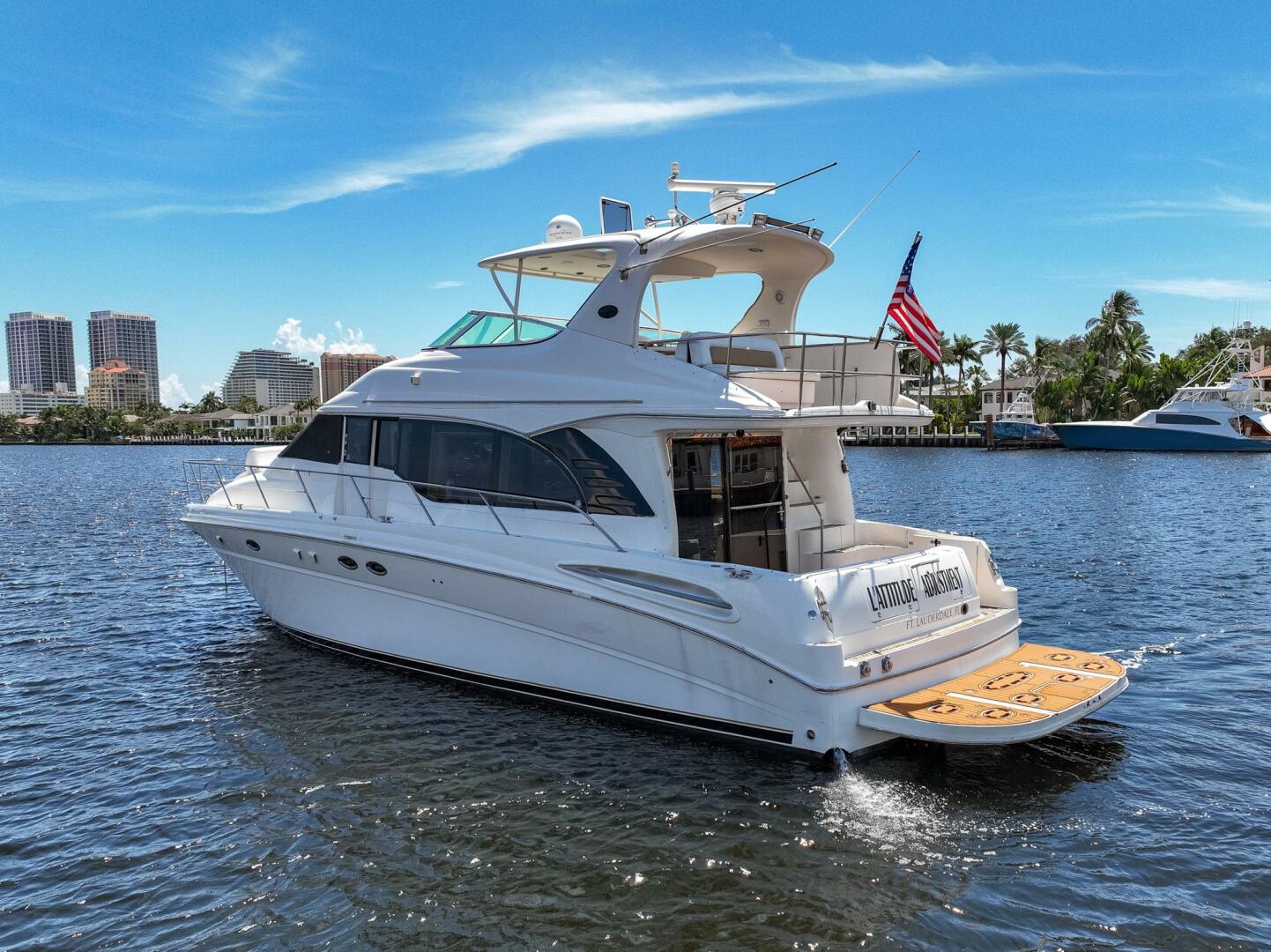 L ATTITUDE ADJUSTMENT 54ft Sea Ray Yacht For Sale