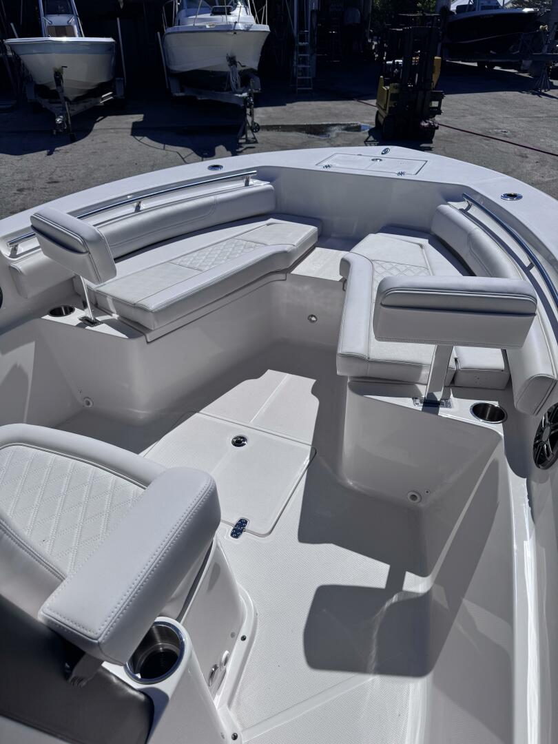26ft Sea Born Yacht For Sale