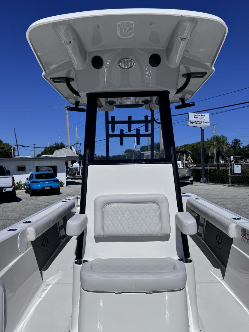 26ft Sea Born Yacht For Sale