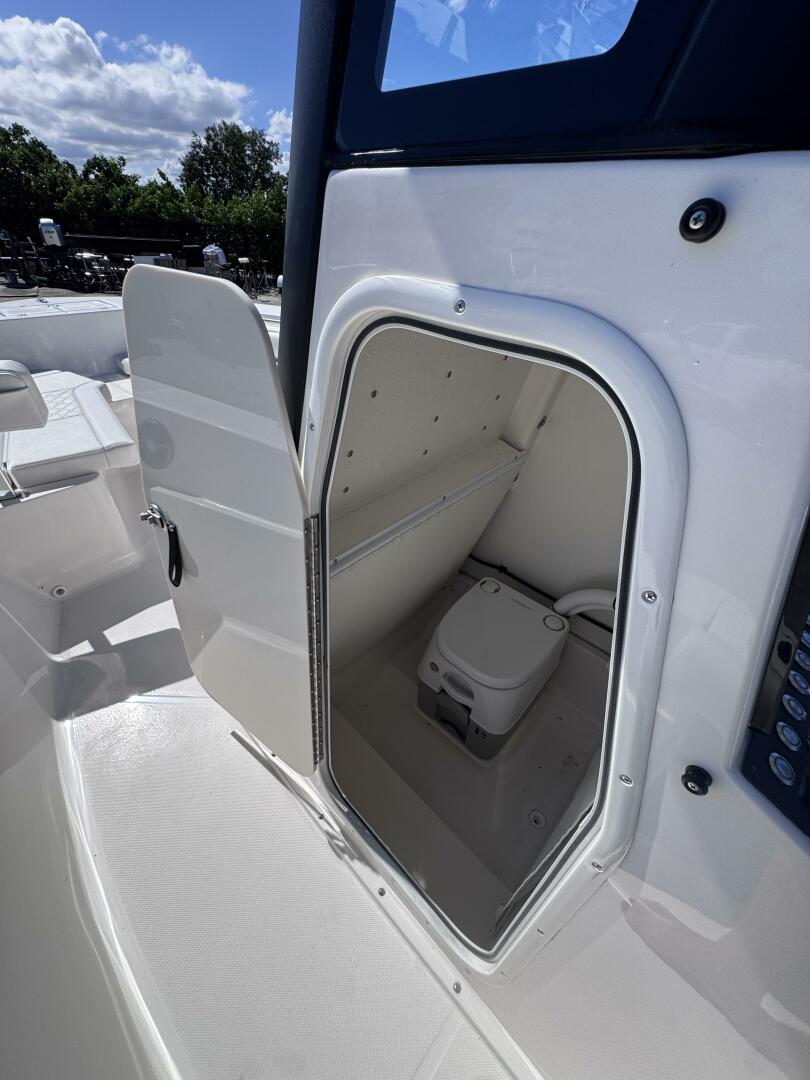 26ft Sea Born Yacht For Sale